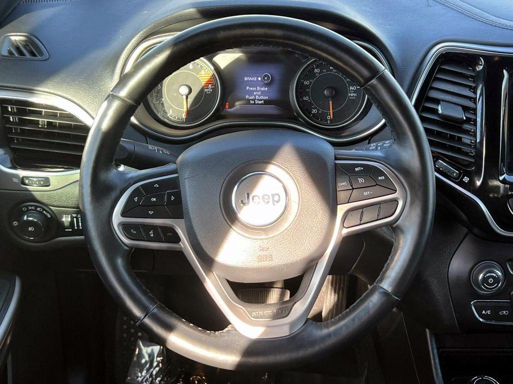 used 2019 Jeep Cherokee car, priced at $15,995