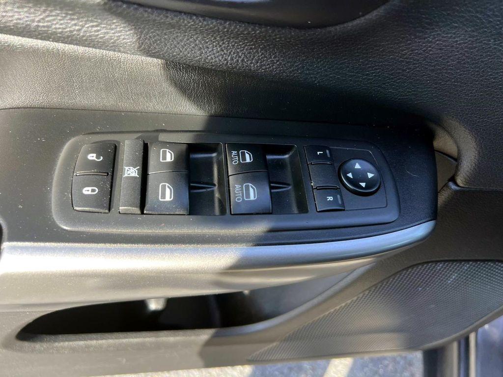 used 2019 Jeep Cherokee car, priced at $15,995