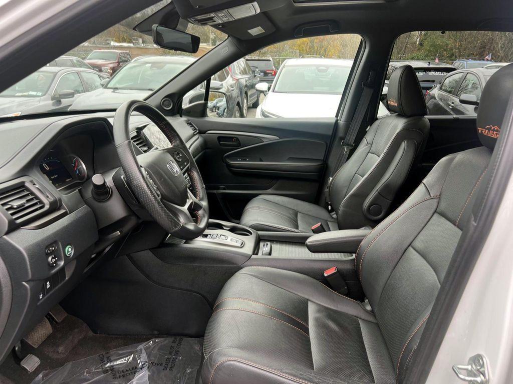 used 2022 Honda Pilot car, priced at $31,895