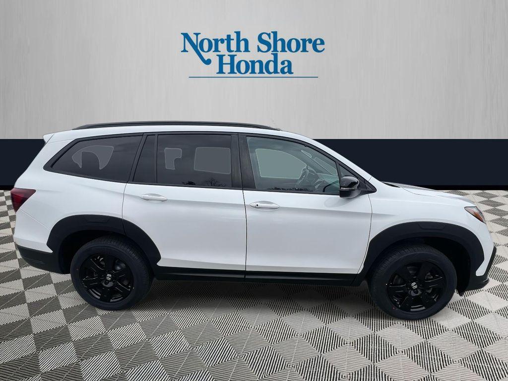 used 2022 Honda Pilot car, priced at $31,895