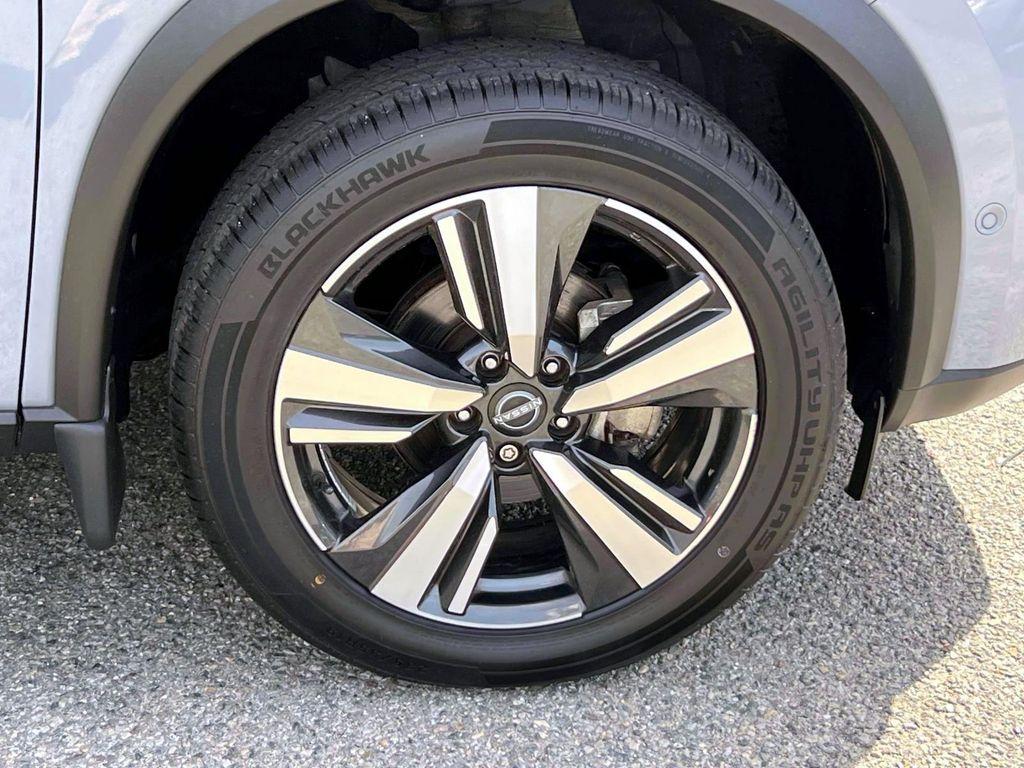 used 2022 Nissan Rogue car, priced at $21,995