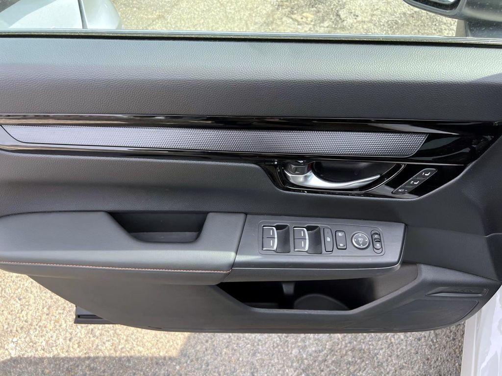 used 2023 Honda CR-V Hybrid car, priced at $33,995