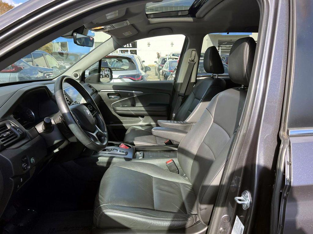 used 2022 Honda Pilot car, priced at $29,895