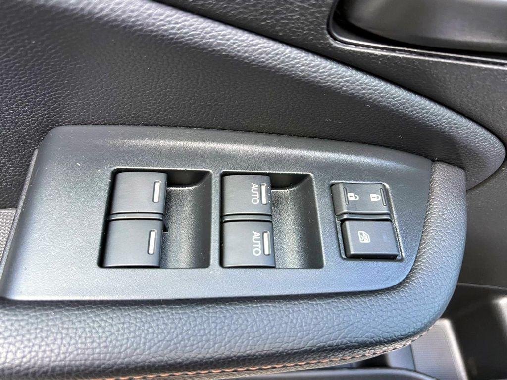 used 2022 Honda Pilot car, priced at $33,995