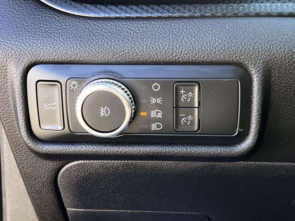 used 2022 Ford Explorer car, priced at $35,995