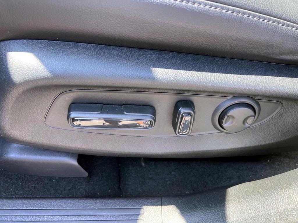 used 2025 Honda CR-V car, priced at $34,995