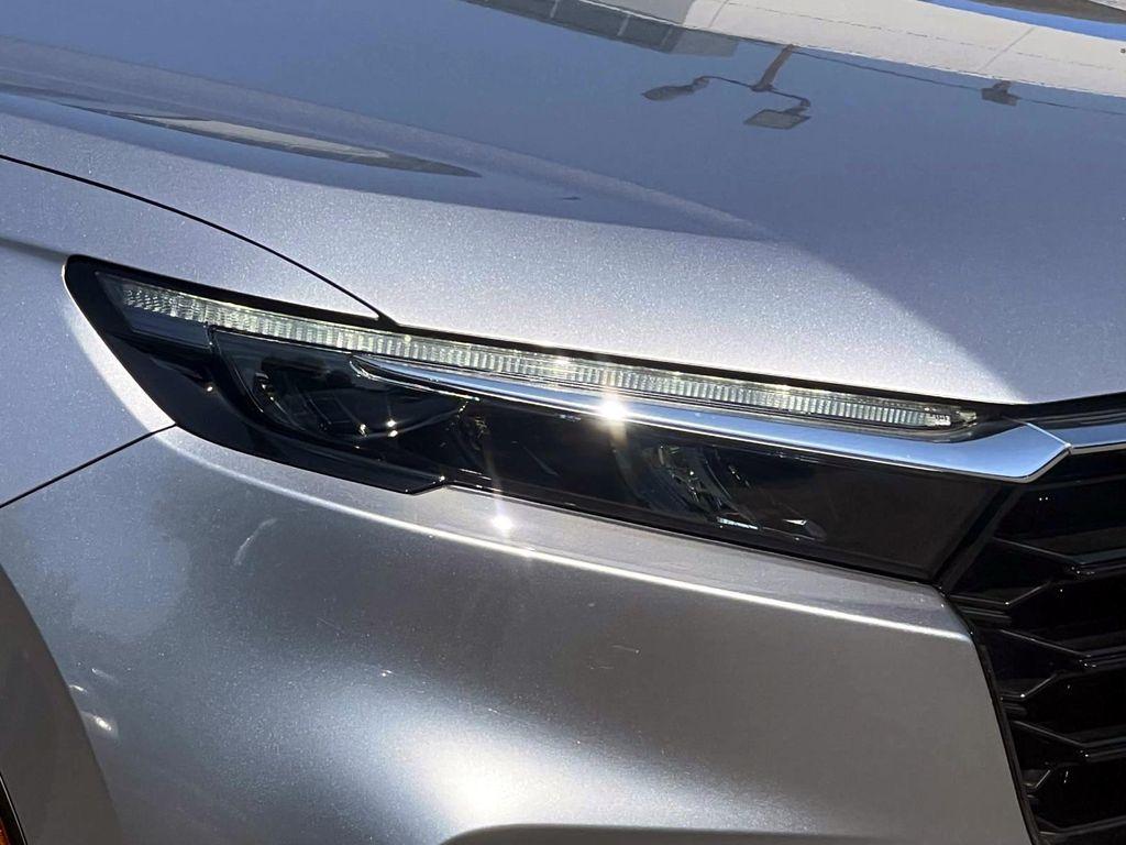 used 2025 Honda CR-V car, priced at $34,995