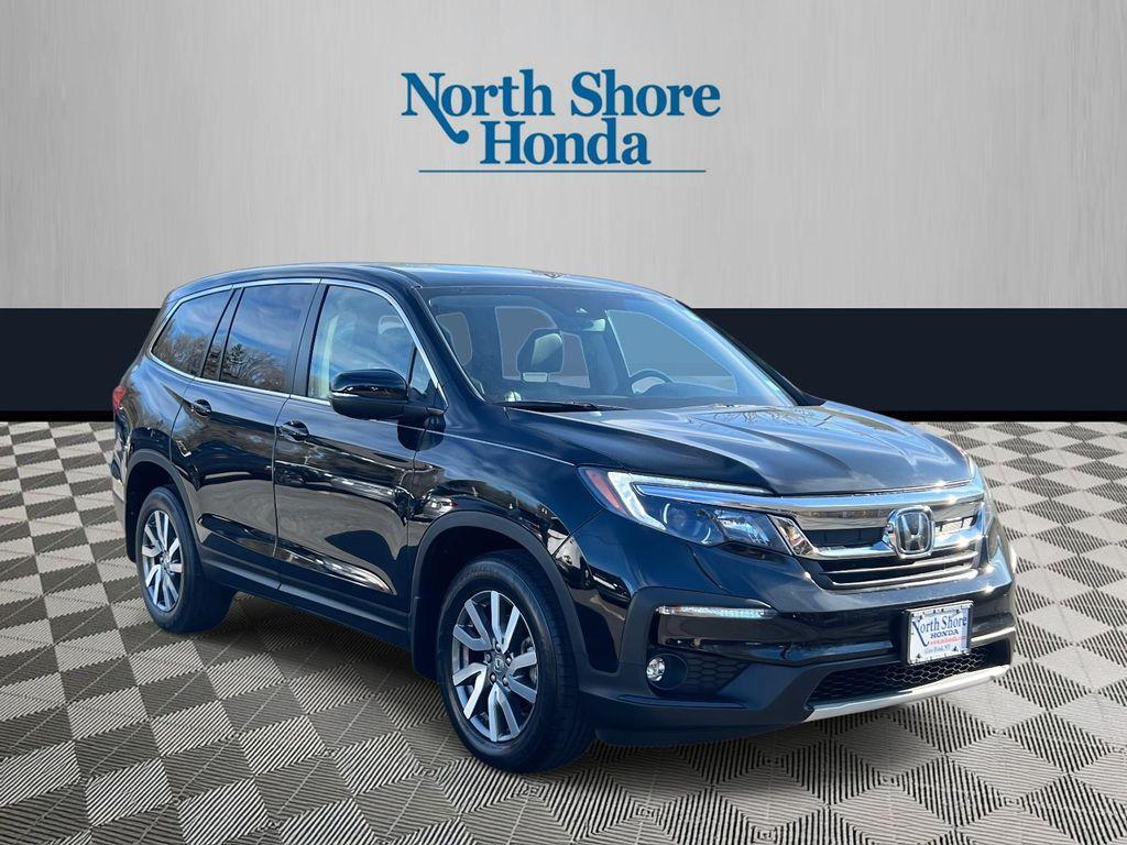 used 2022 Honda Pilot car, priced at $29,995