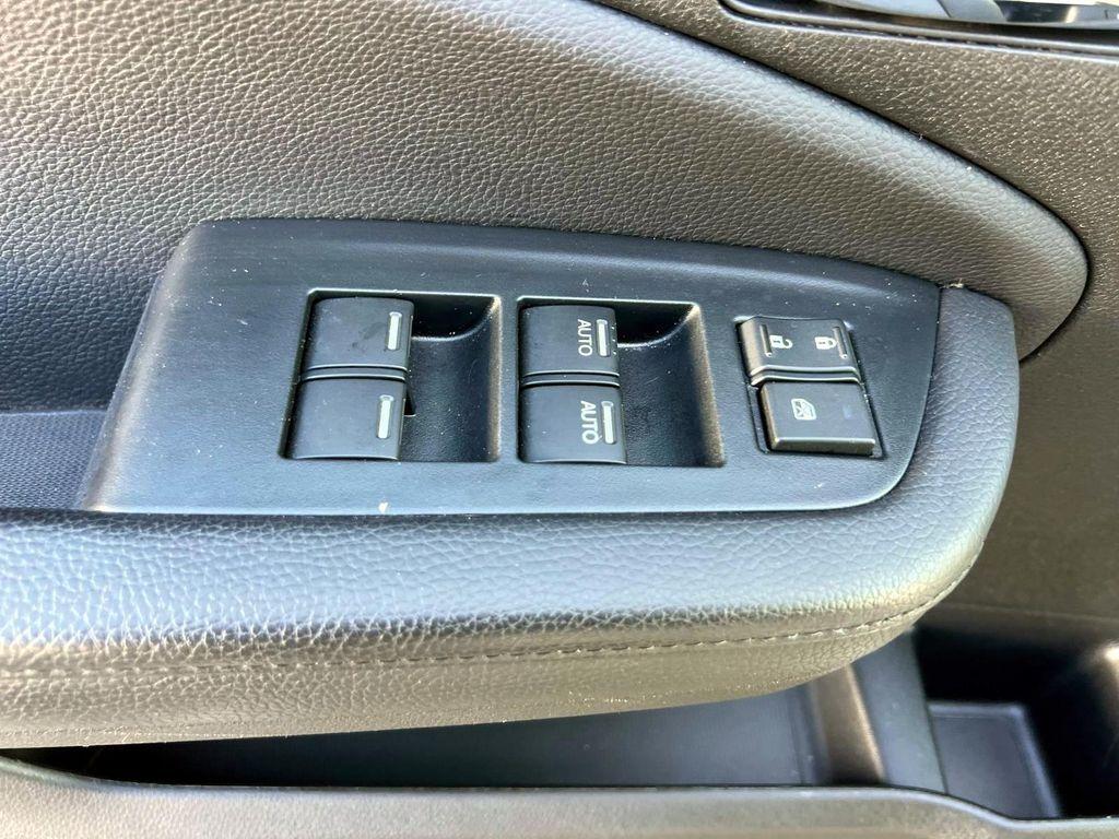 used 2022 Honda Pilot car, priced at $32,995