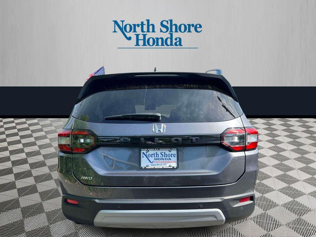 used 2025 Honda Pilot car, priced at $41,995