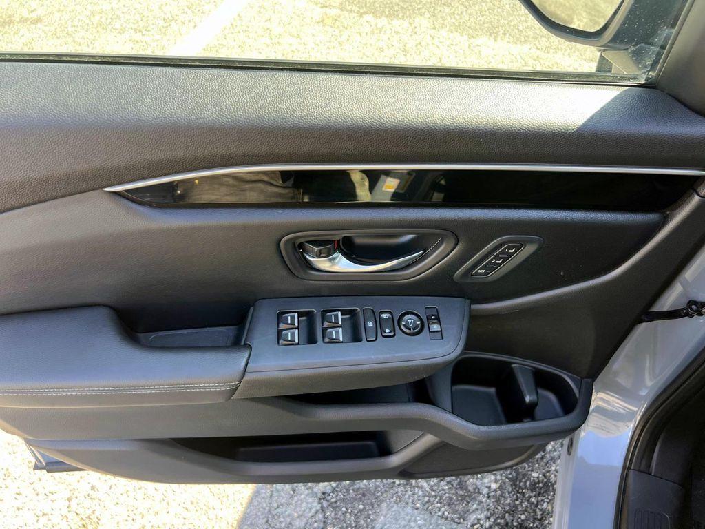 used 2023 Honda Pilot car, priced at $42,995