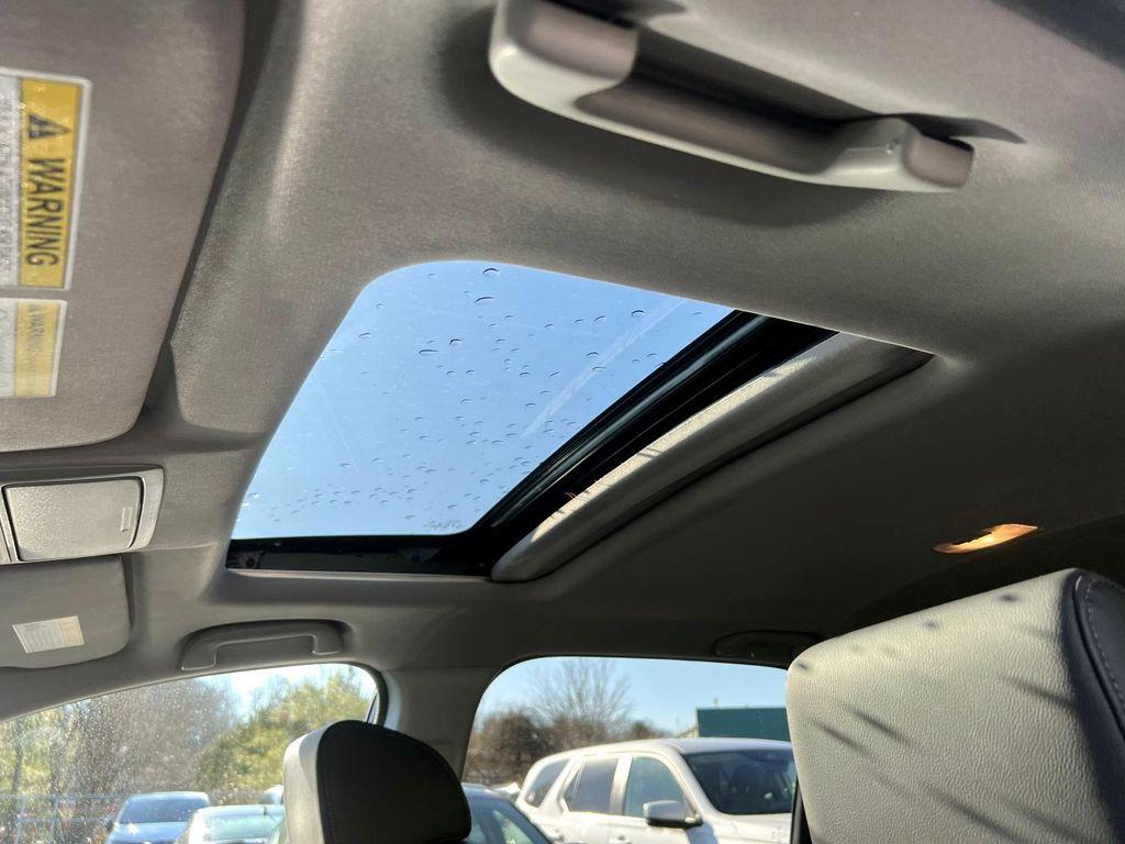 used 2022 Honda CR-V car, priced at $27,995