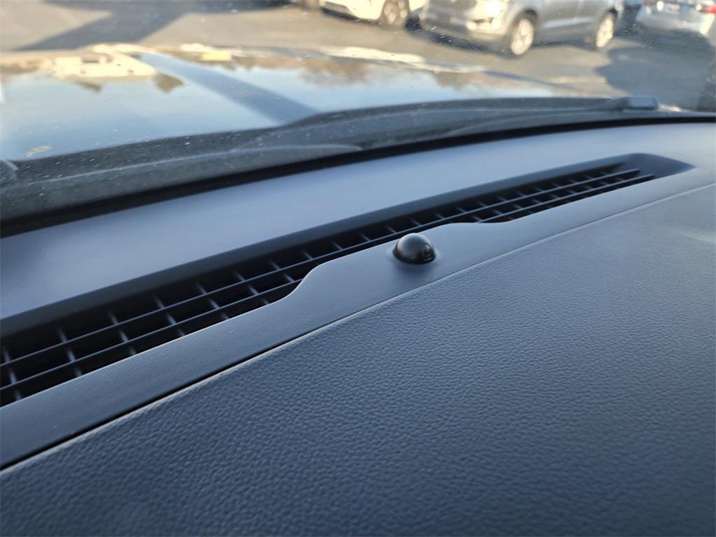 used 2015 Chevrolet Silverado 1500 car, priced at $15,998