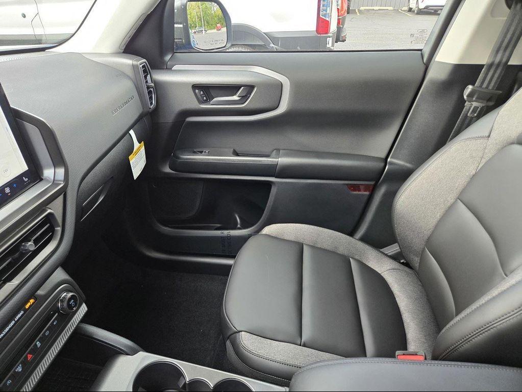 new 2025 Ford Bronco Sport car, priced at $33,240