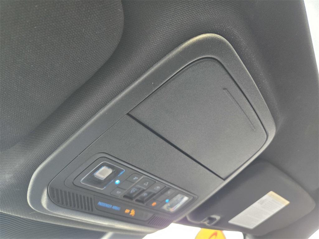 used 2022 Ford Explorer car, priced at $32,498