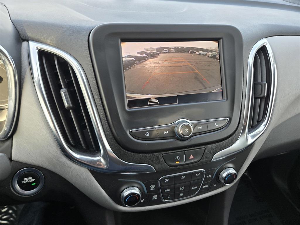 used 2023 Chevrolet Equinox car, priced at $22,998