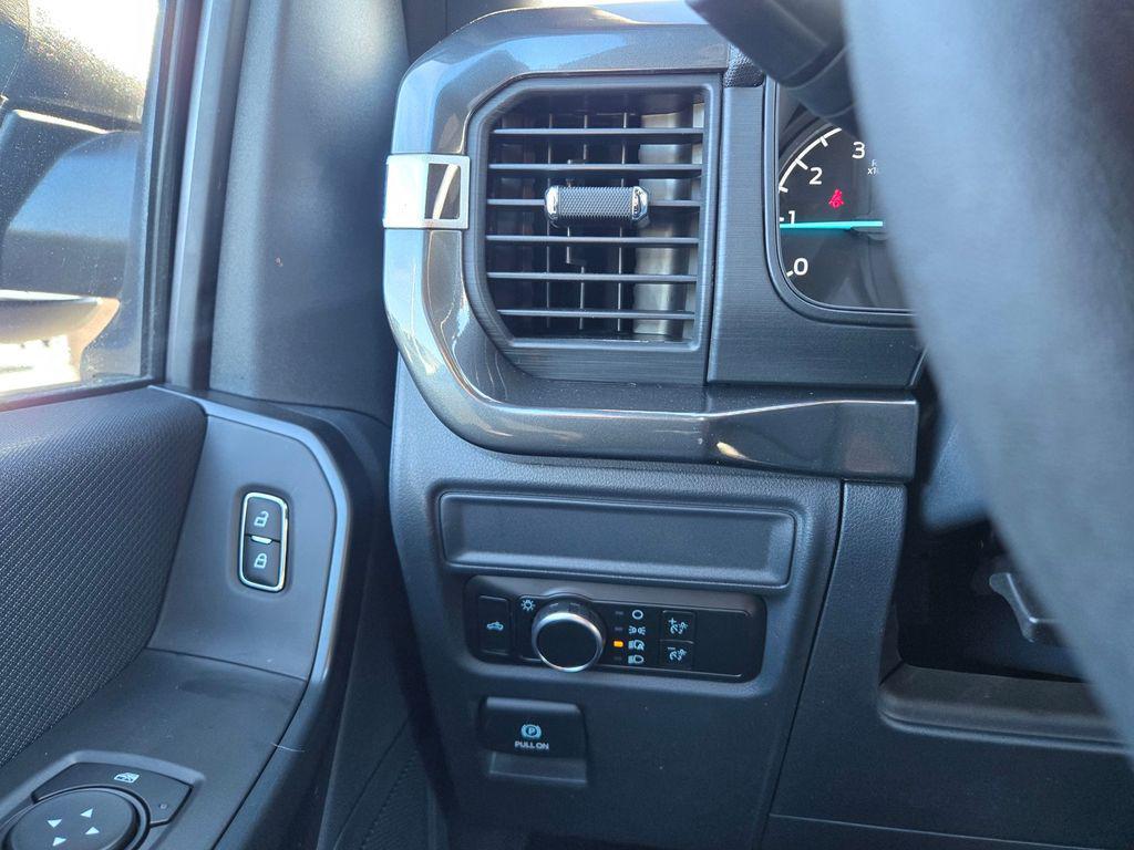 new 2026 Ford F-150 car, priced at $50,432