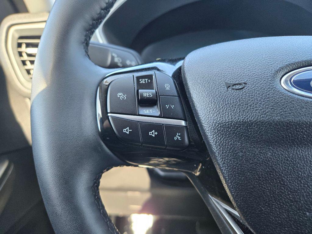 used 2023 Ford Escape car, priced at $21,400