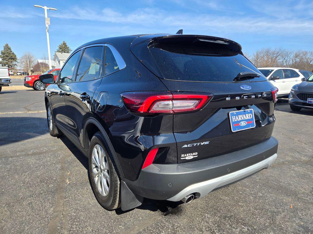 used 2023 Ford Escape car, priced at $21,400