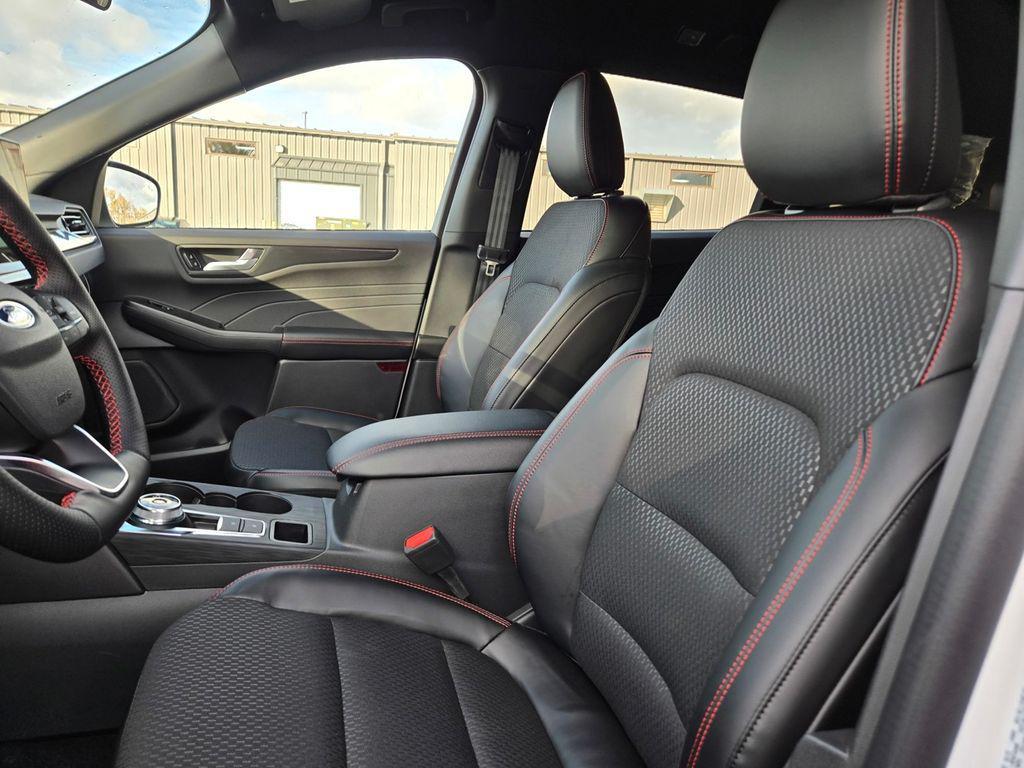 new 2026 Ford Escape car, priced at $32,602