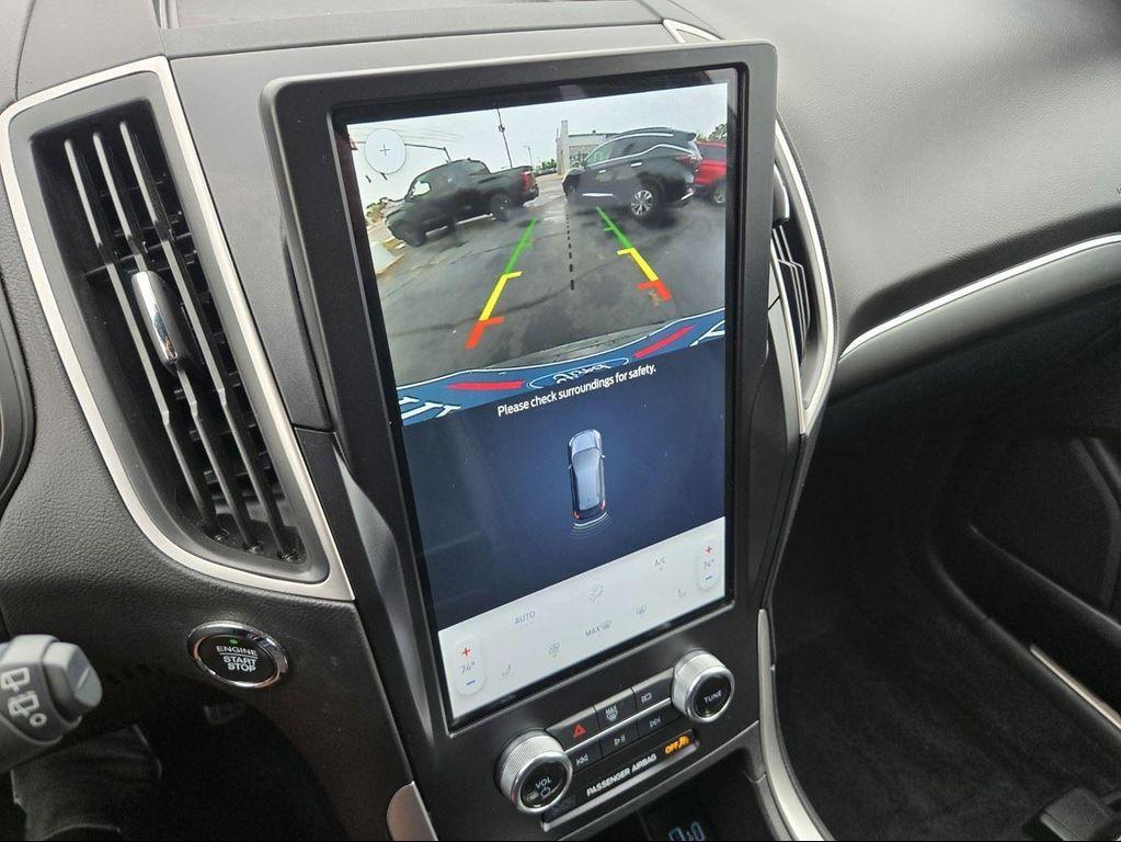 used 2024 Ford Edge car, priced at $29,750