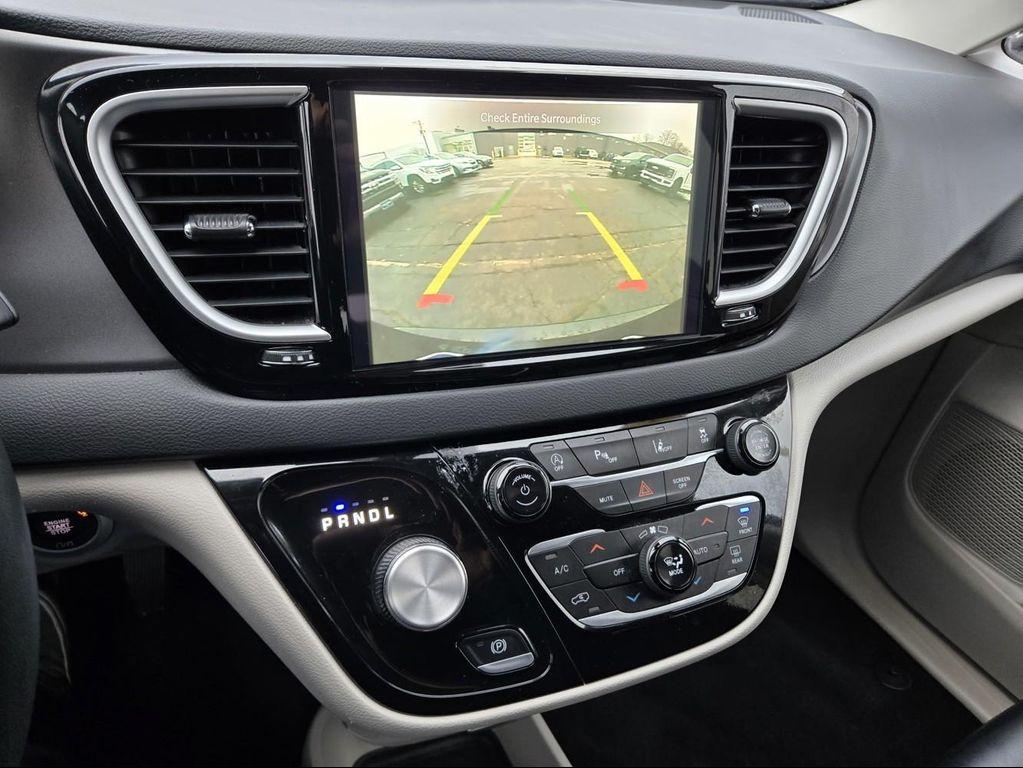 used 2024 Chrysler Pacifica car, priced at $28,125