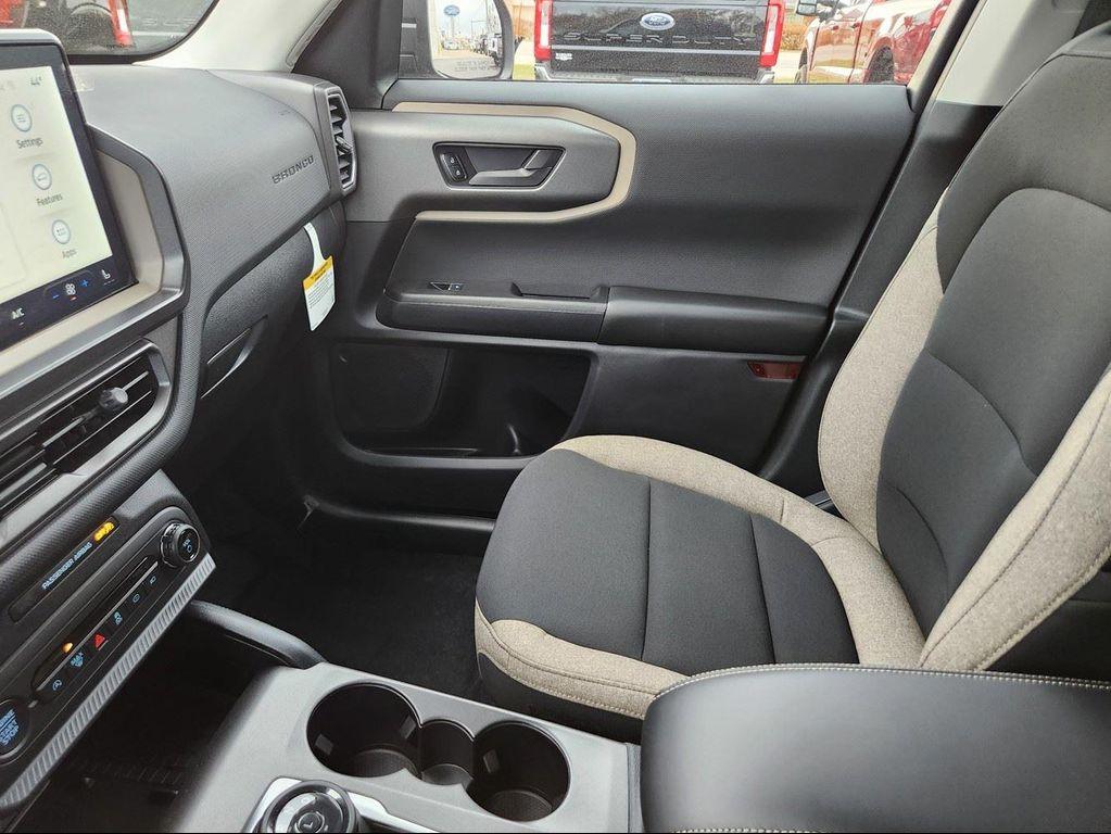 new 2025 Ford Bronco Sport car, priced at $32,751