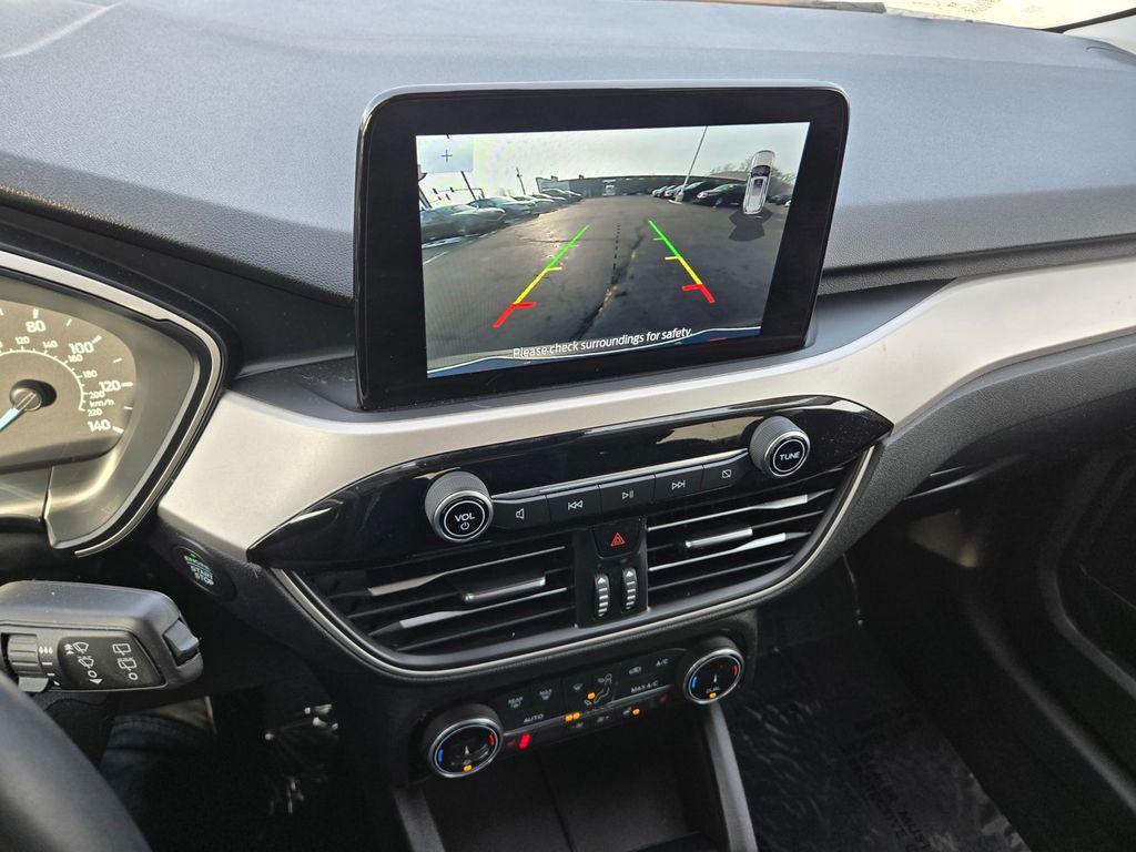 used 2022 Ford Escape car, priced at $19,400