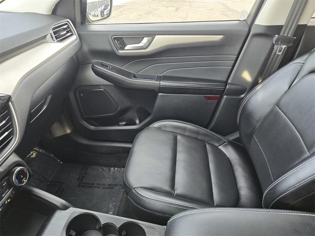 used 2022 Ford Escape car, priced at $19,550