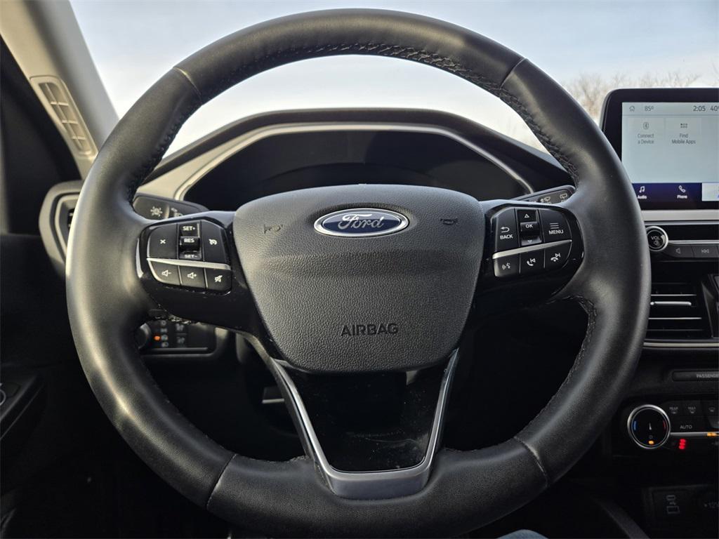 used 2022 Ford Escape car, priced at $19,550