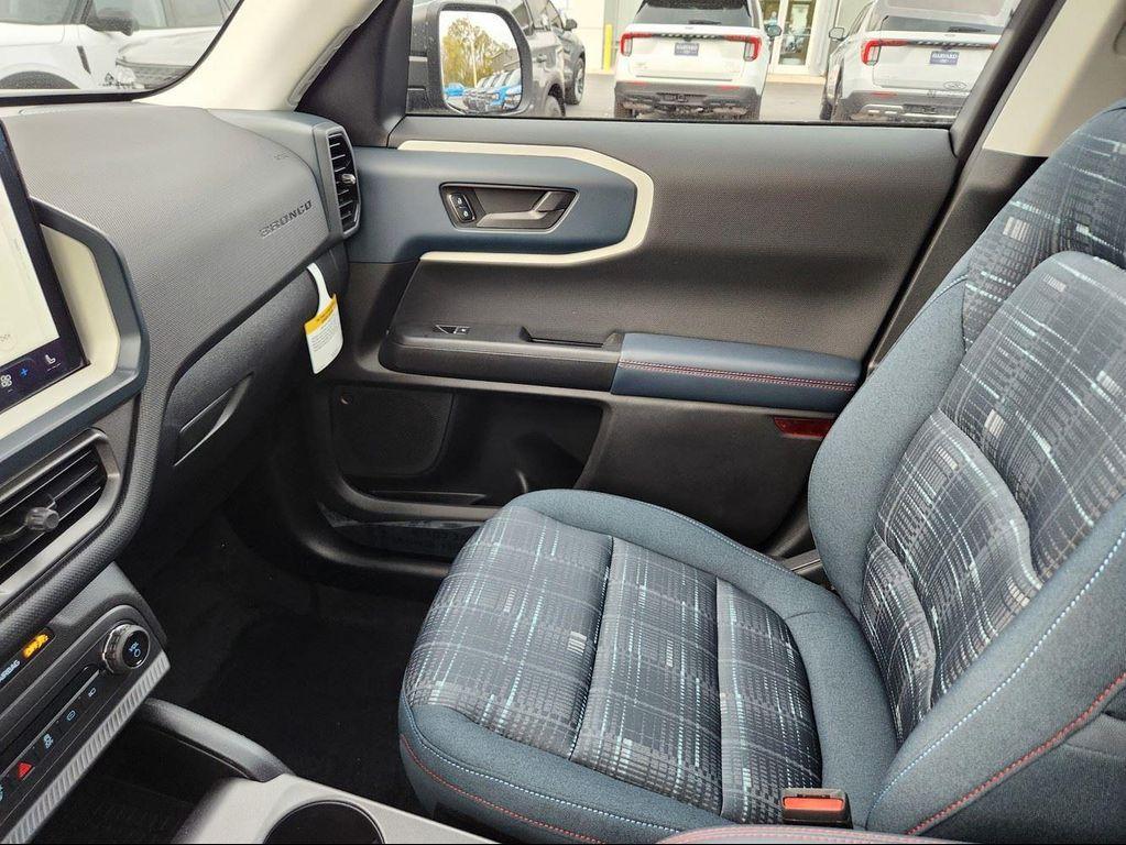 new 2025 Ford Bronco Sport car, priced at $35,986