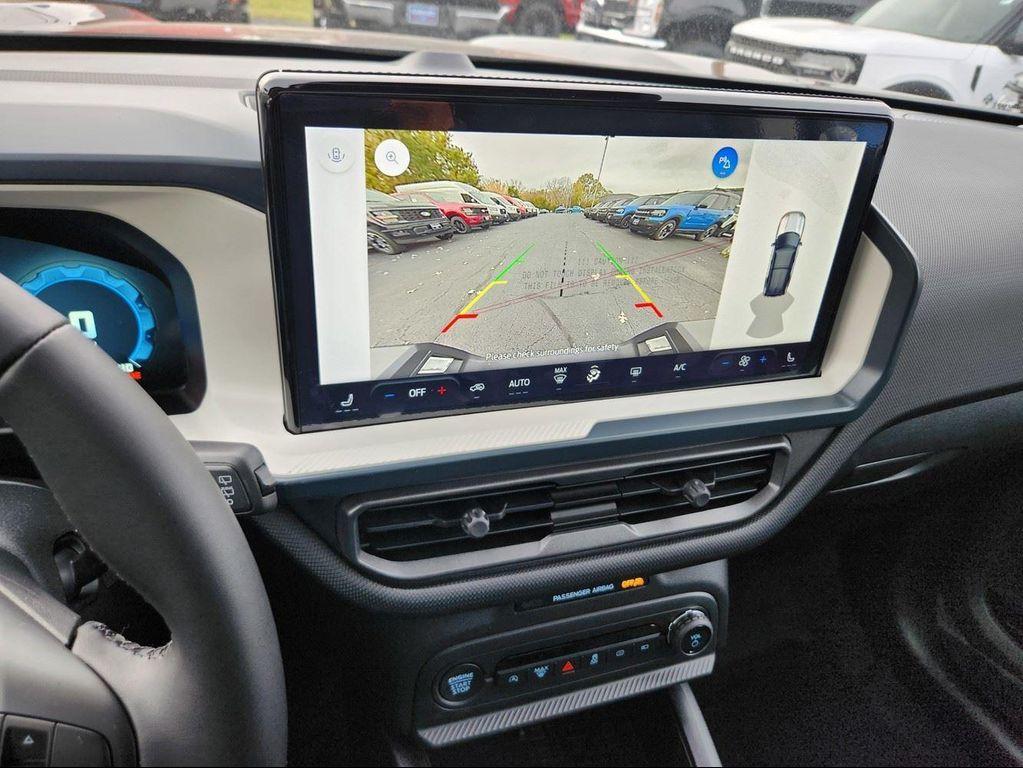 new 2025 Ford Bronco Sport car, priced at $35,986