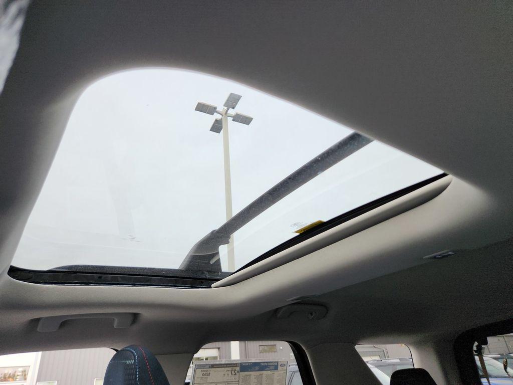 new 2025 Ford Bronco Sport car, priced at $33,899