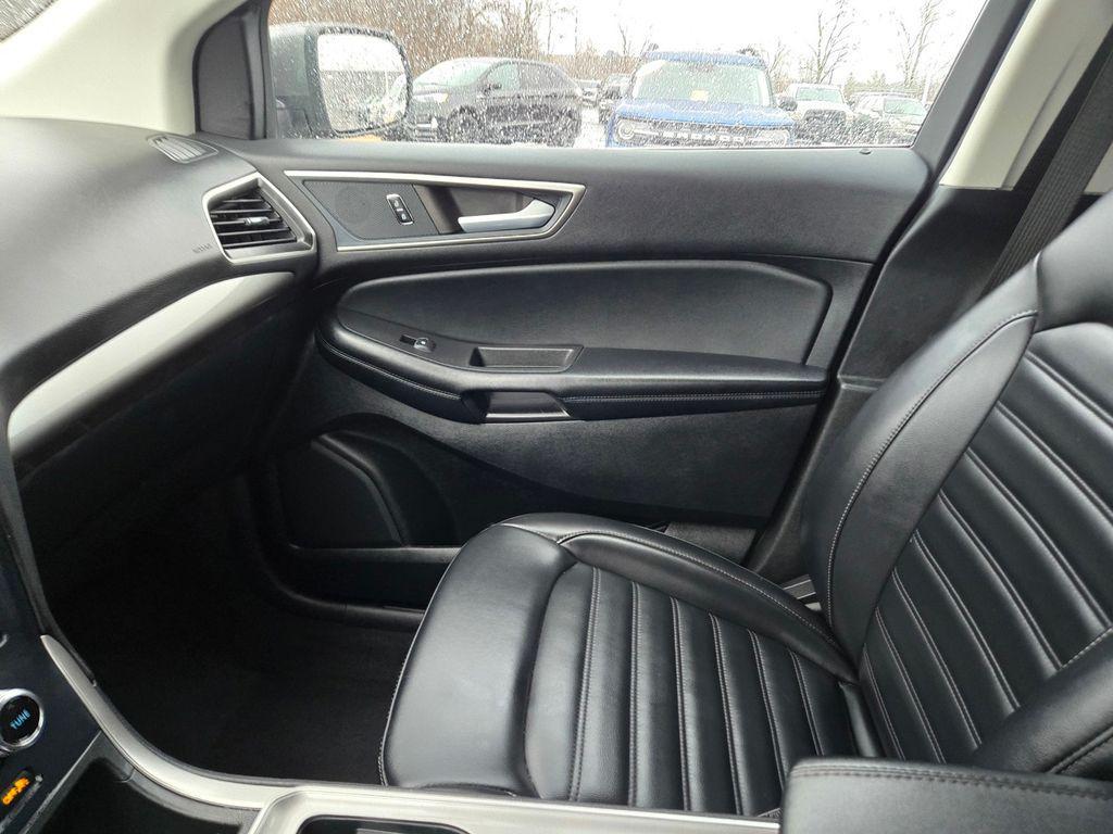 used 2023 Ford Edge car, priced at $21,300