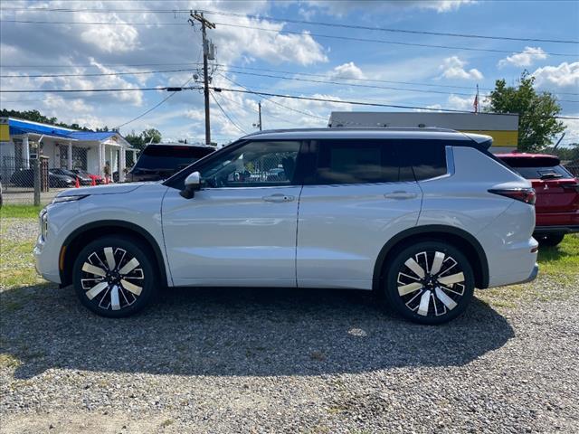 new 2025 Mitsubishi Outlander car, priced at $40,345