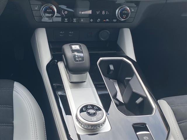 new 2025 Mitsubishi Outlander car, priced at $37,460