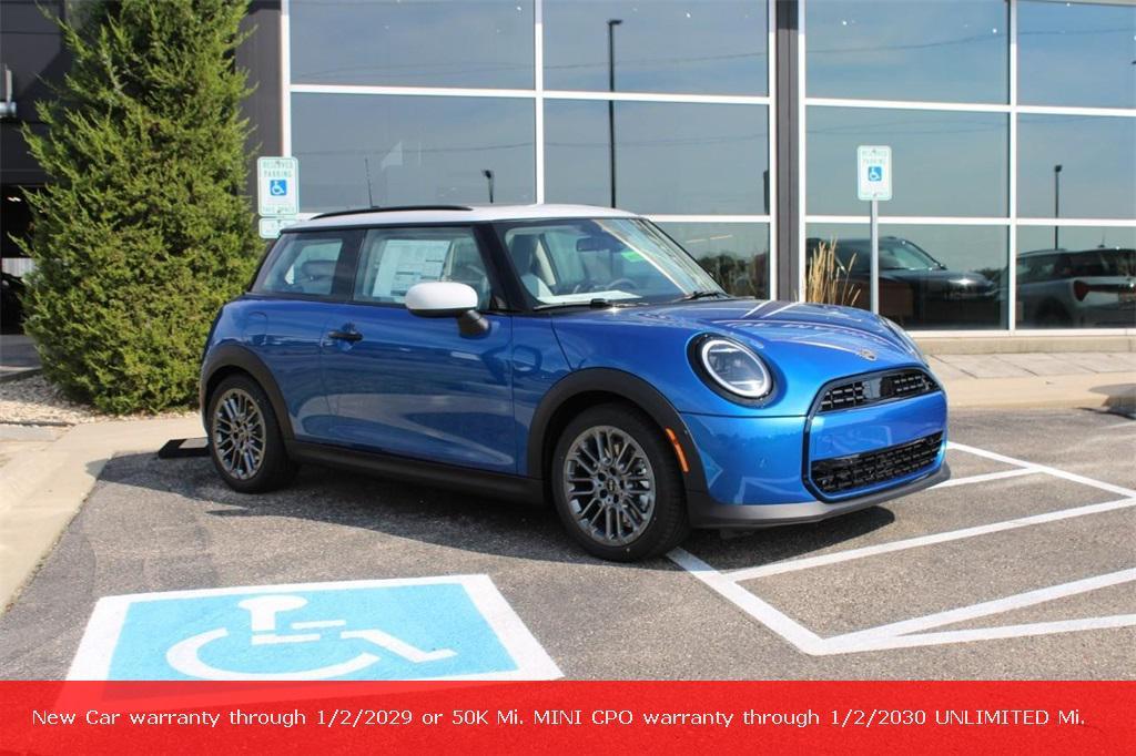 used 2025 MINI Hardtop car, priced at $30,499