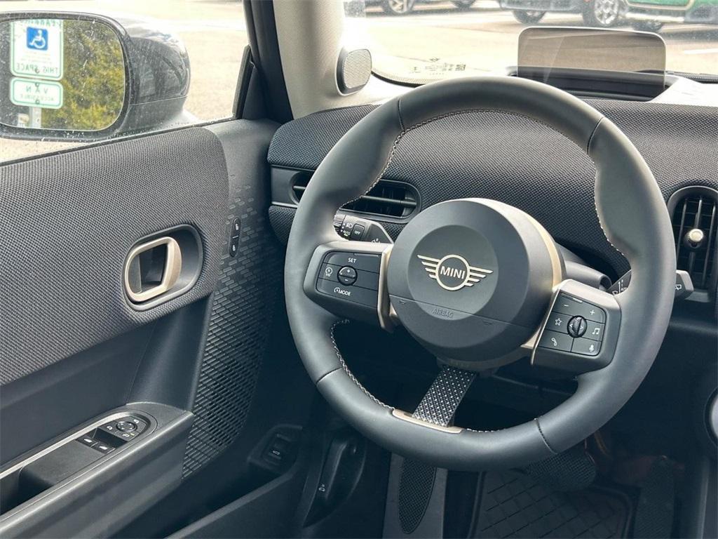 new 2025 MINI Hardtop car, priced at $37,880