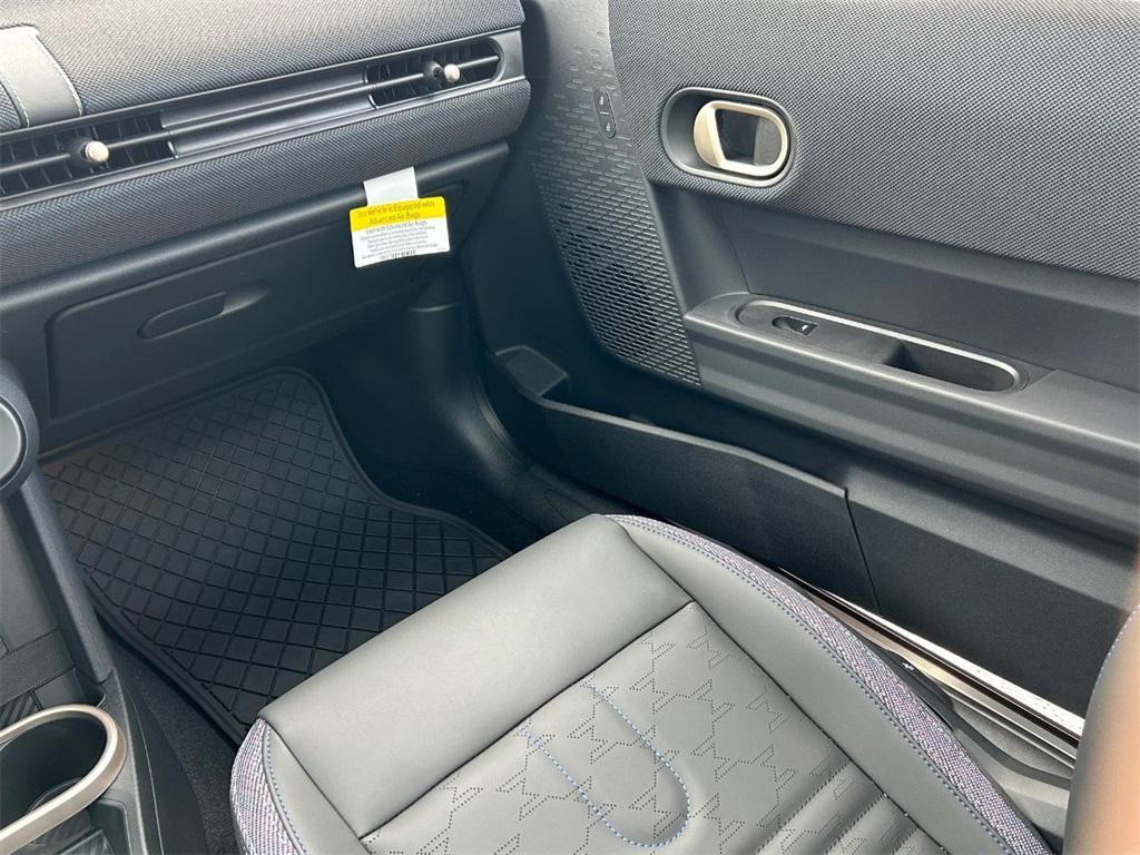 new 2025 MINI Hardtop car, priced at $37,880