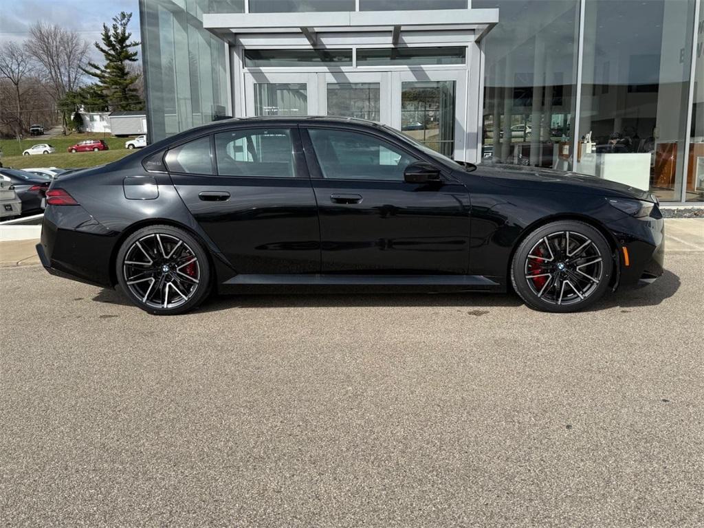 new 2025 BMW M5 car, priced at $127,125