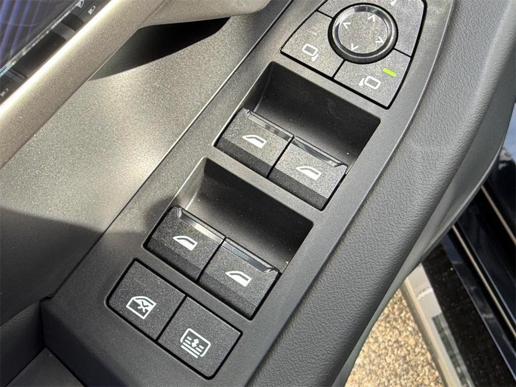 new 2025 BMW M5 car, priced at $127,125