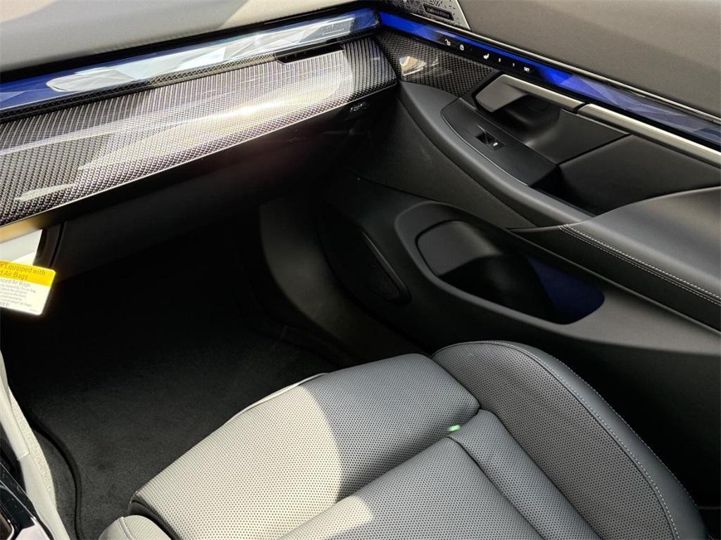 new 2025 BMW M5 car, priced at $127,125