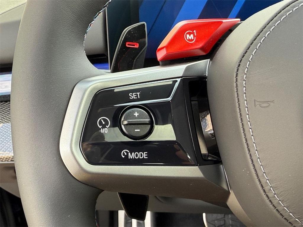 new 2025 BMW M5 car, priced at $127,125