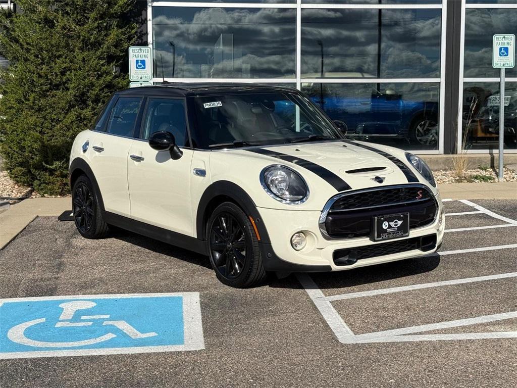 used 2019 MINI Hardtop car, priced at $21,495