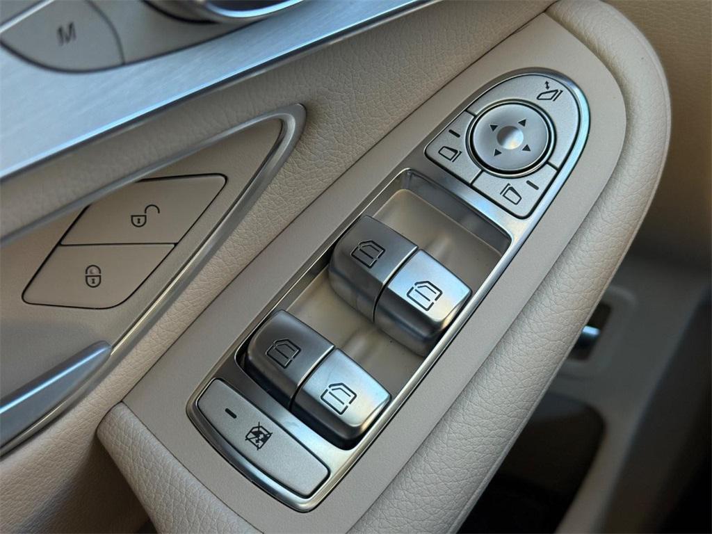 used 2022 Mercedes-Benz GLC 300 car, priced at $34,619