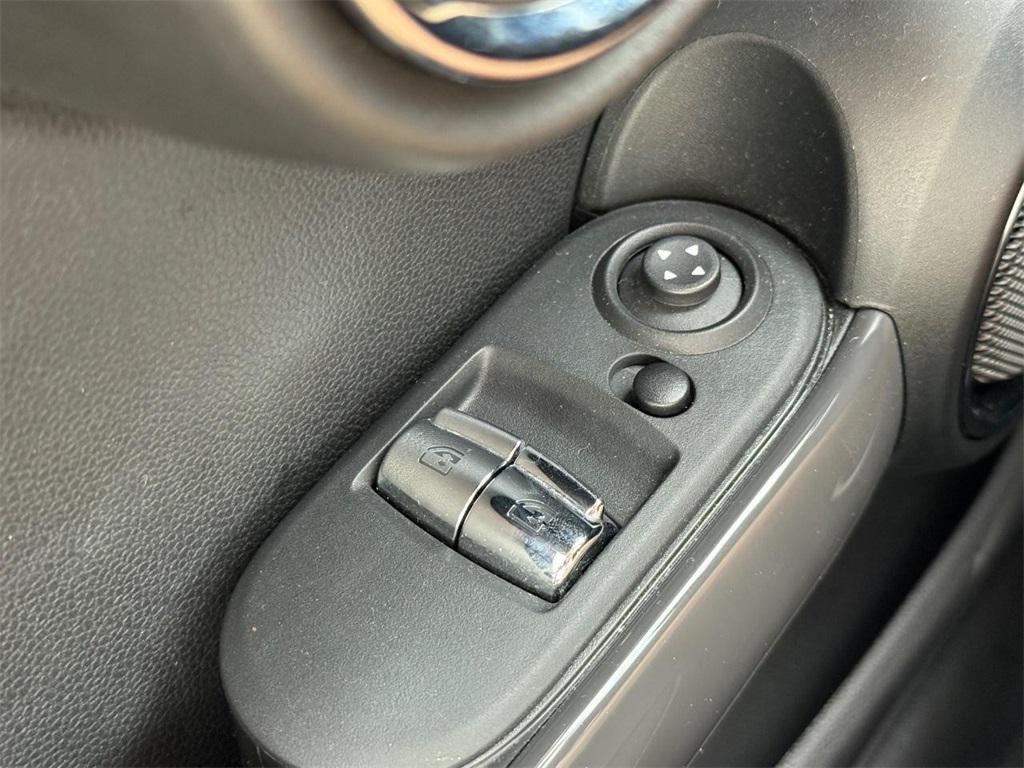 used 2024 MINI Hardtop car, priced at $24,995