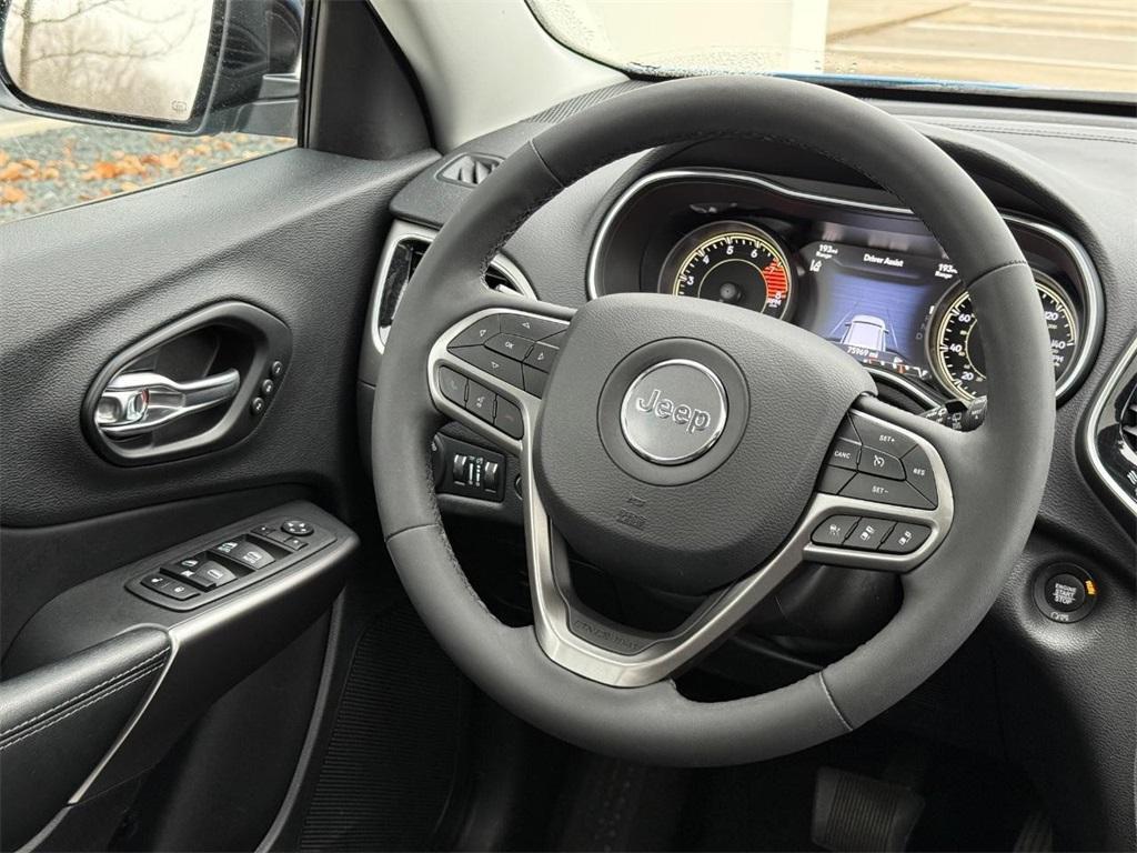 used 2022 Jeep Cherokee car, priced at $19,998