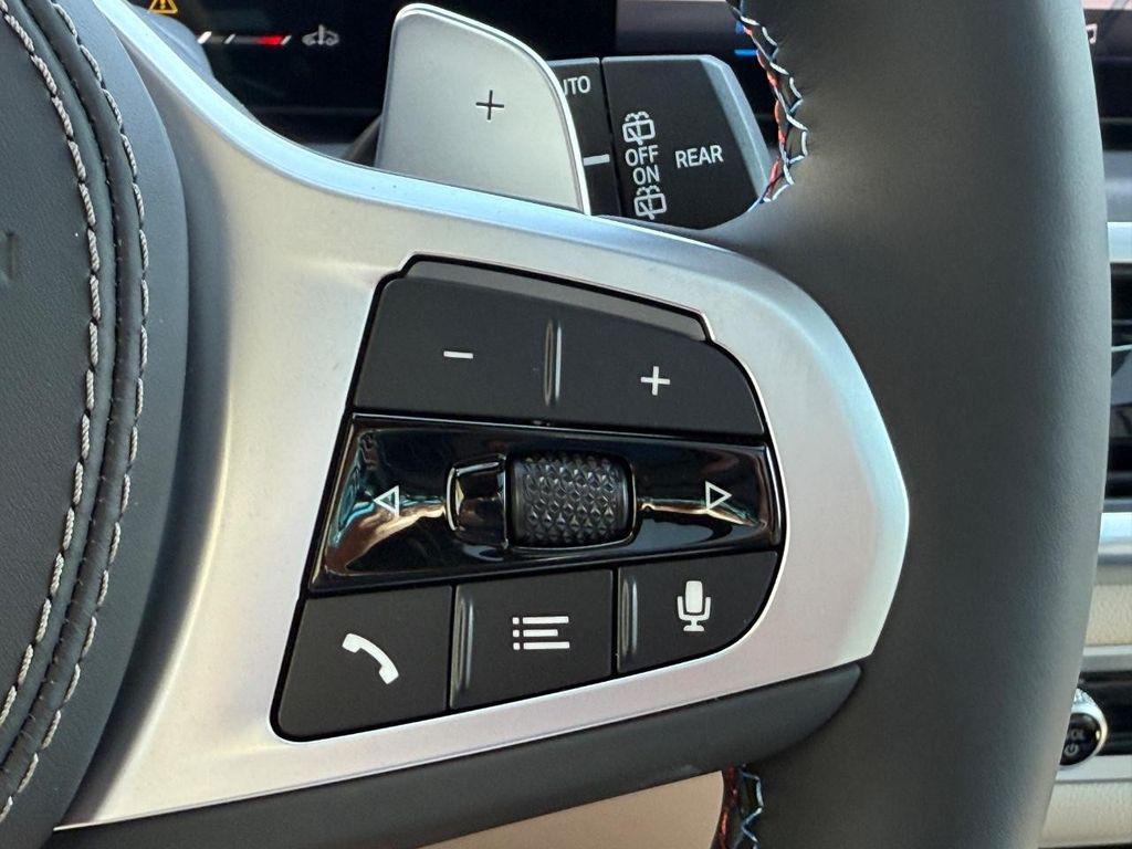 new 2026 BMW X7 car, priced at $126,040