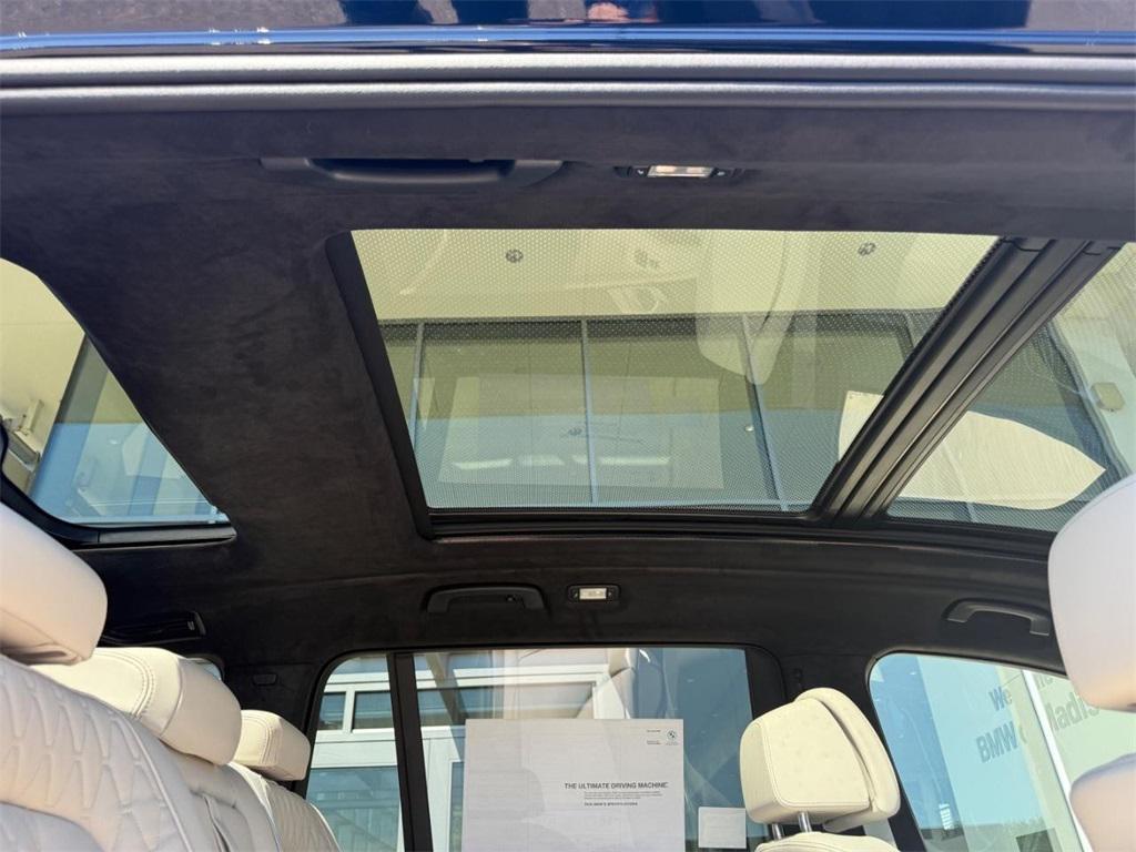 new 2026 BMW X7 car, priced at $126,040