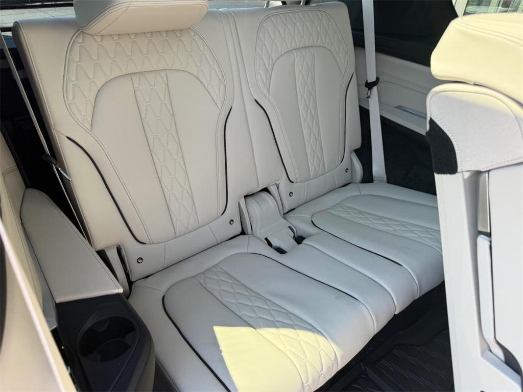 new 2026 BMW X7 car, priced at $126,040